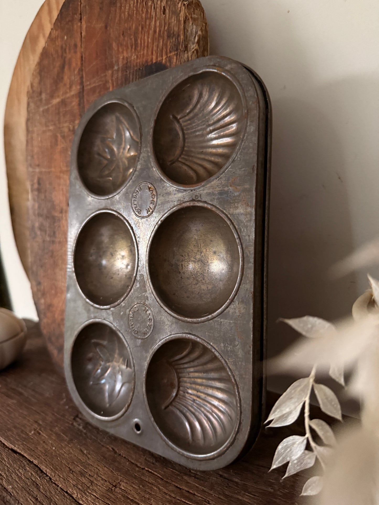 Small vintage baking tray
