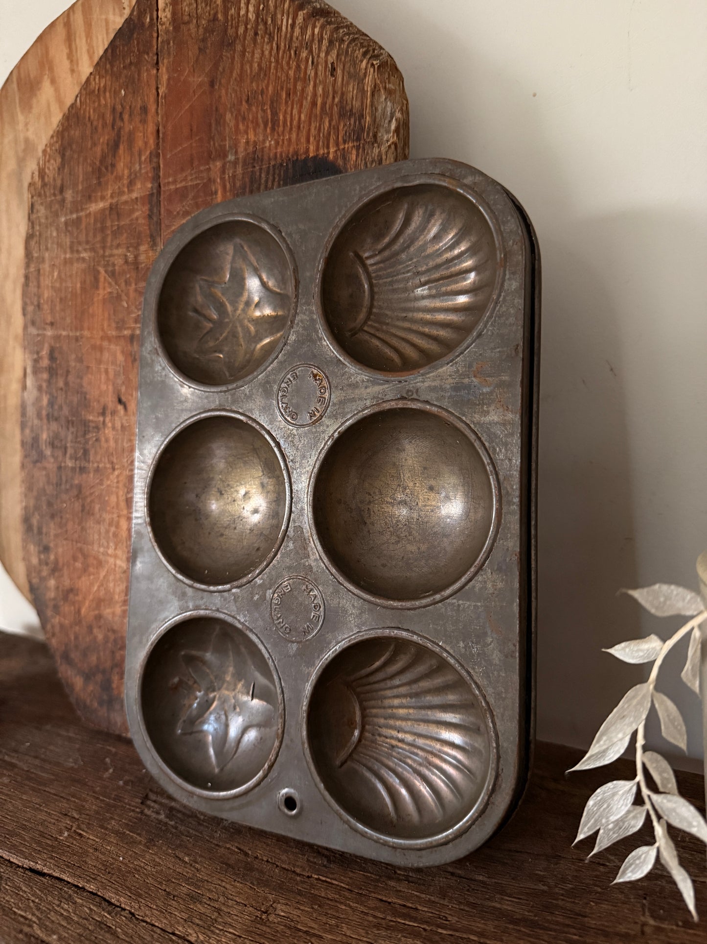Small vintage baking tray