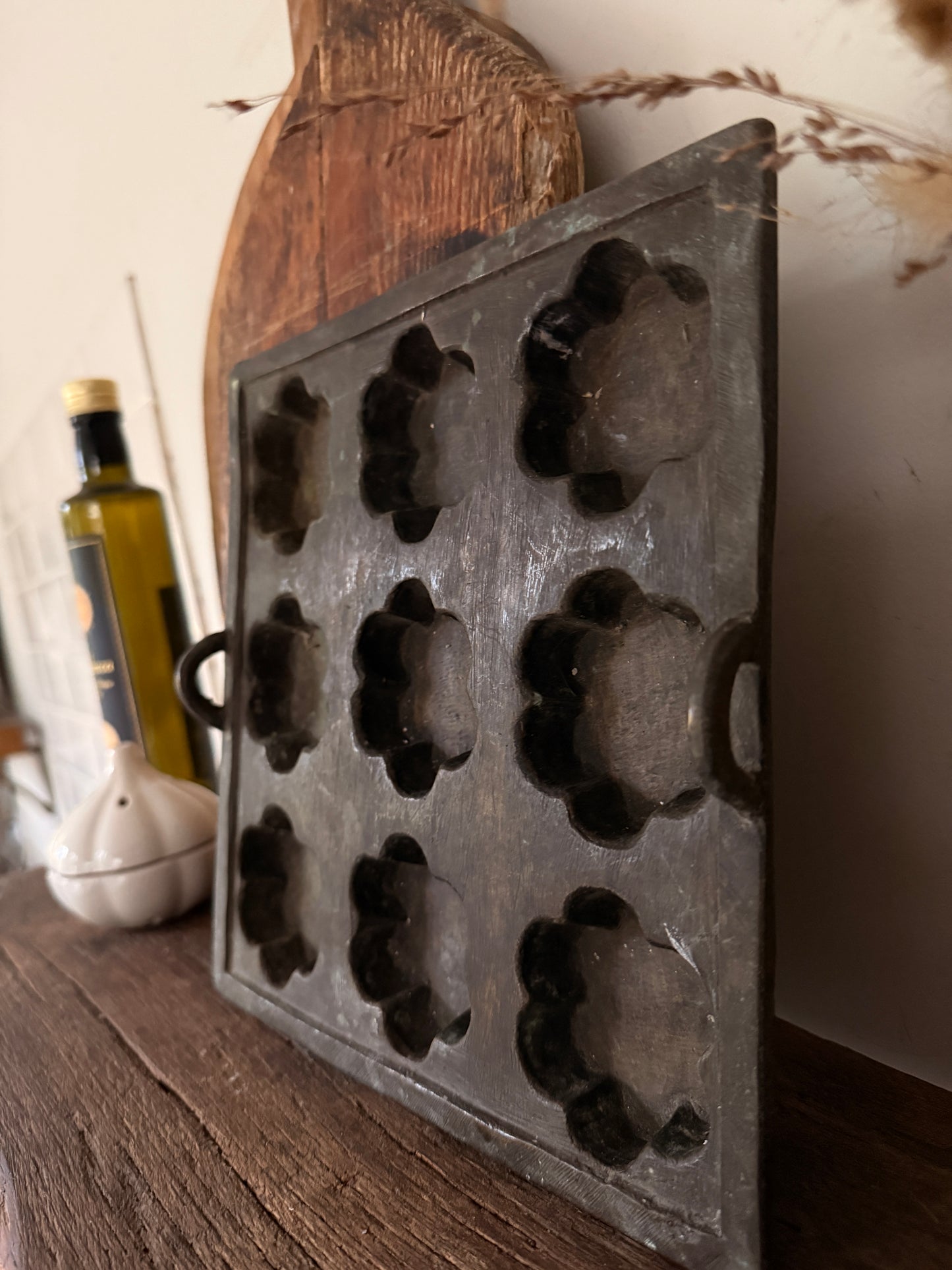 Antique French cast iron cake mould