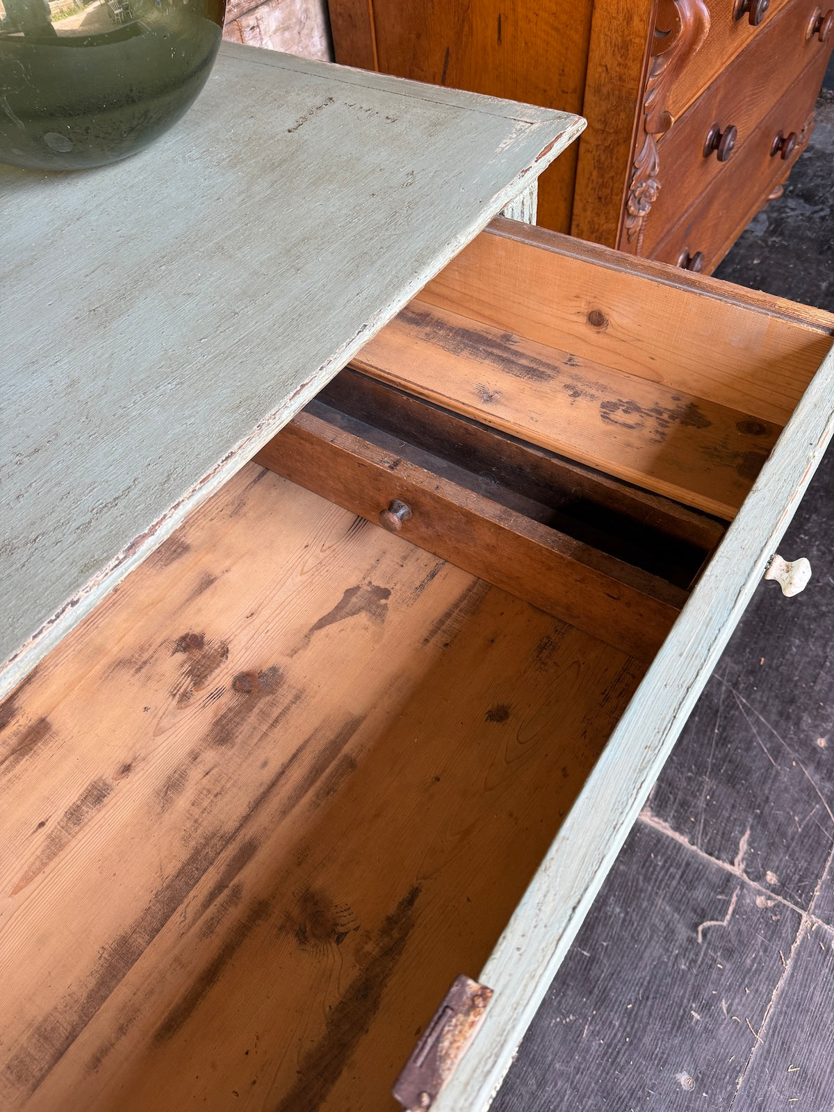 Painted chest of drawers