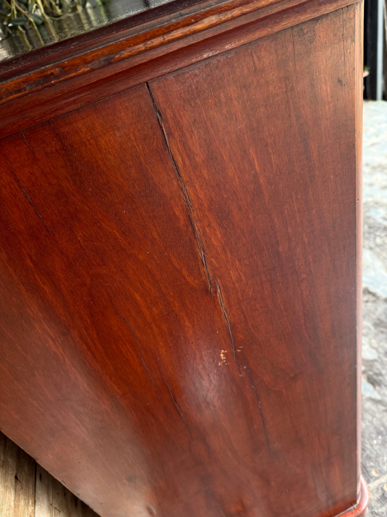 Rustic Victorian chest of drawers