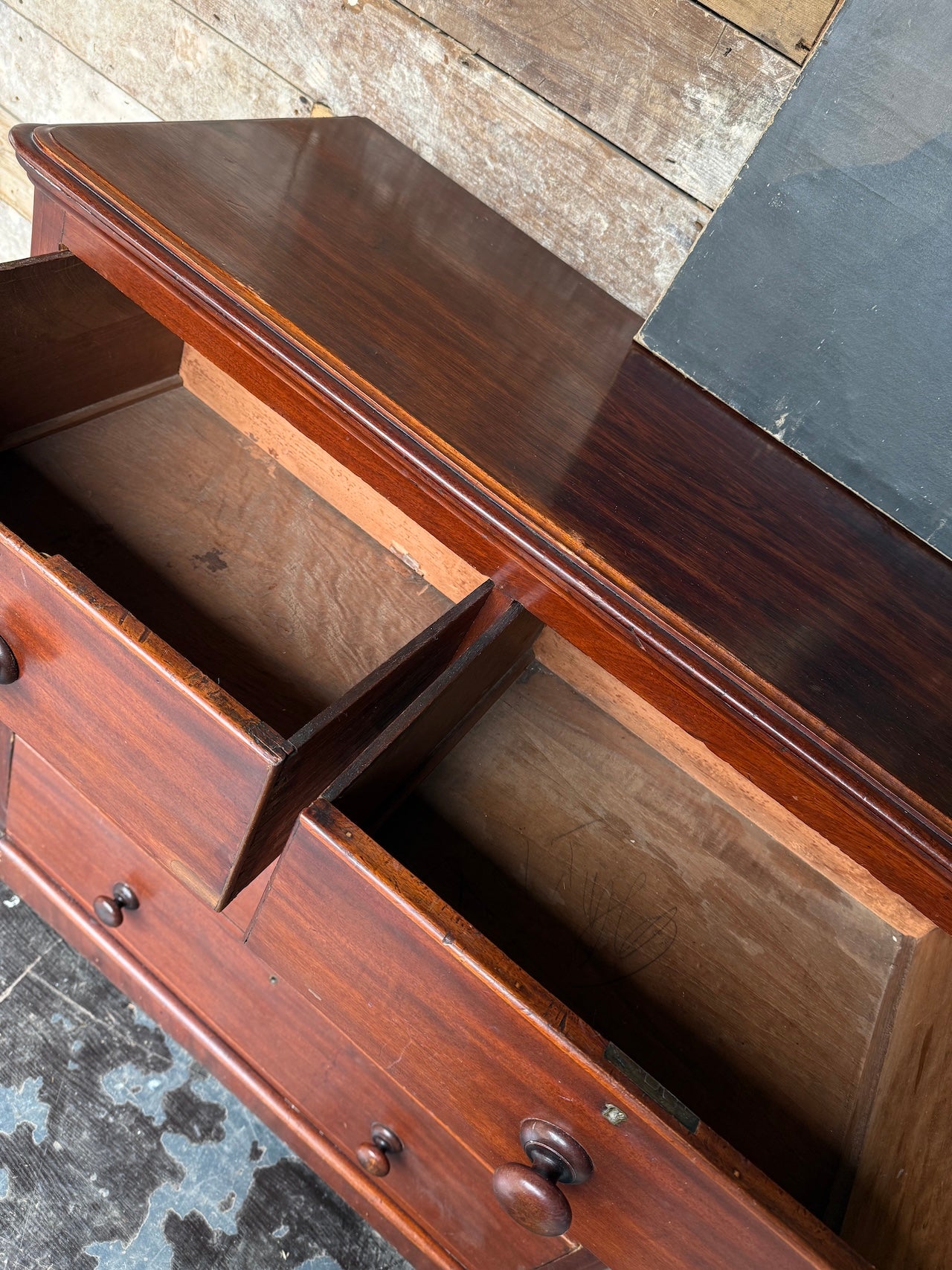 Rustic Victorian chest of drawers