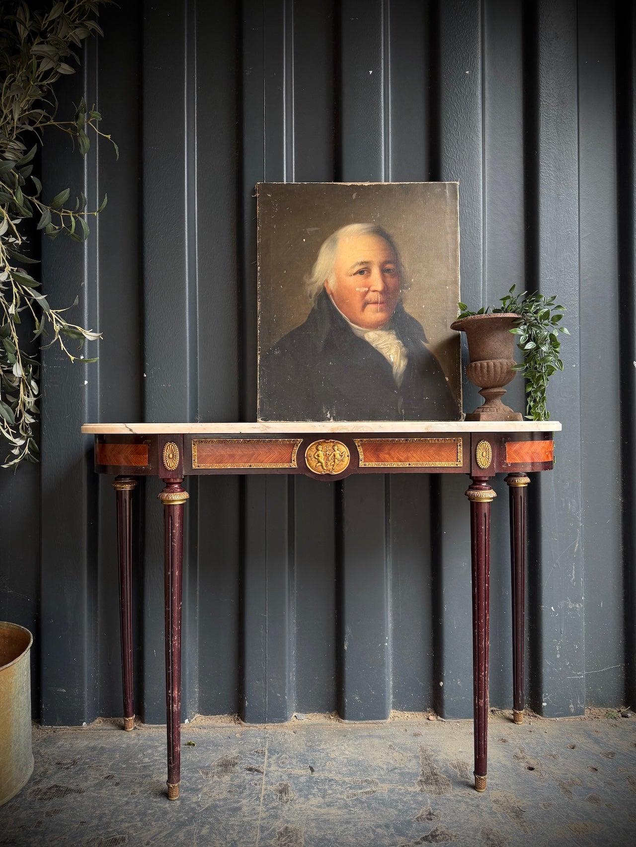 Pretty antique French console table