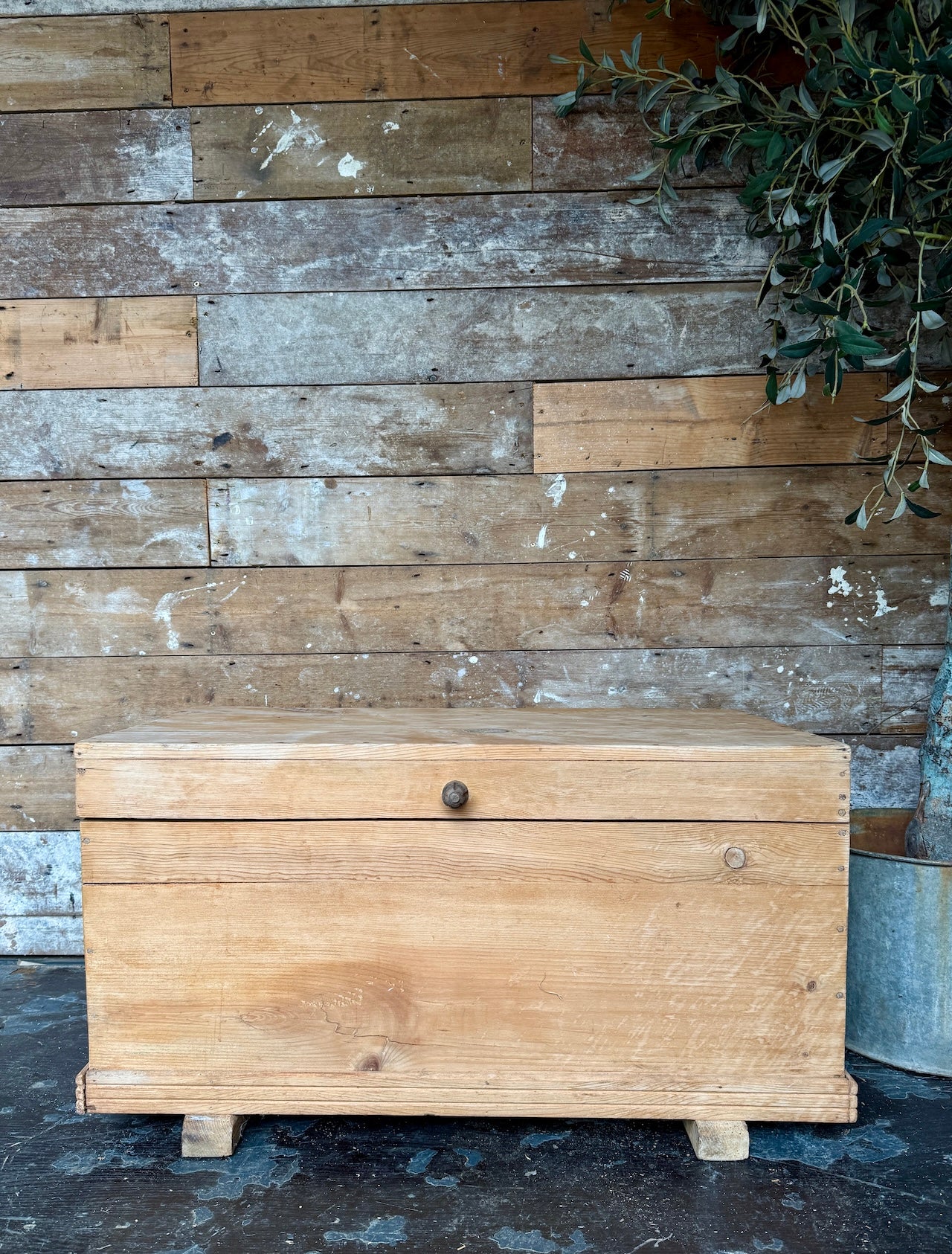 Old pine blanket box / trunk