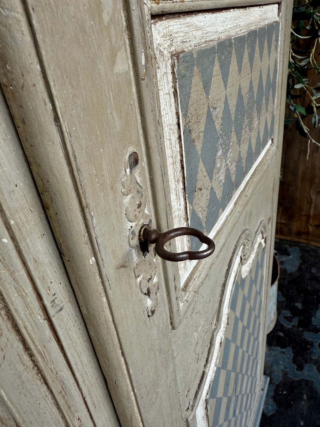 Stunning French handpainted wardrobe