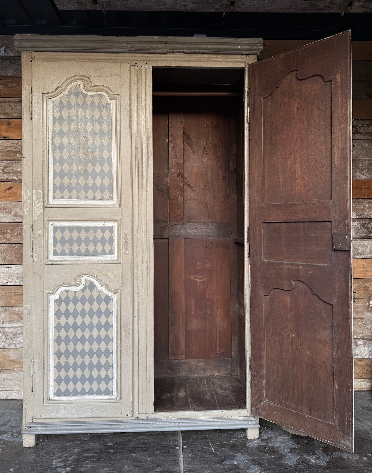 Stunning French handpainted wardrobe