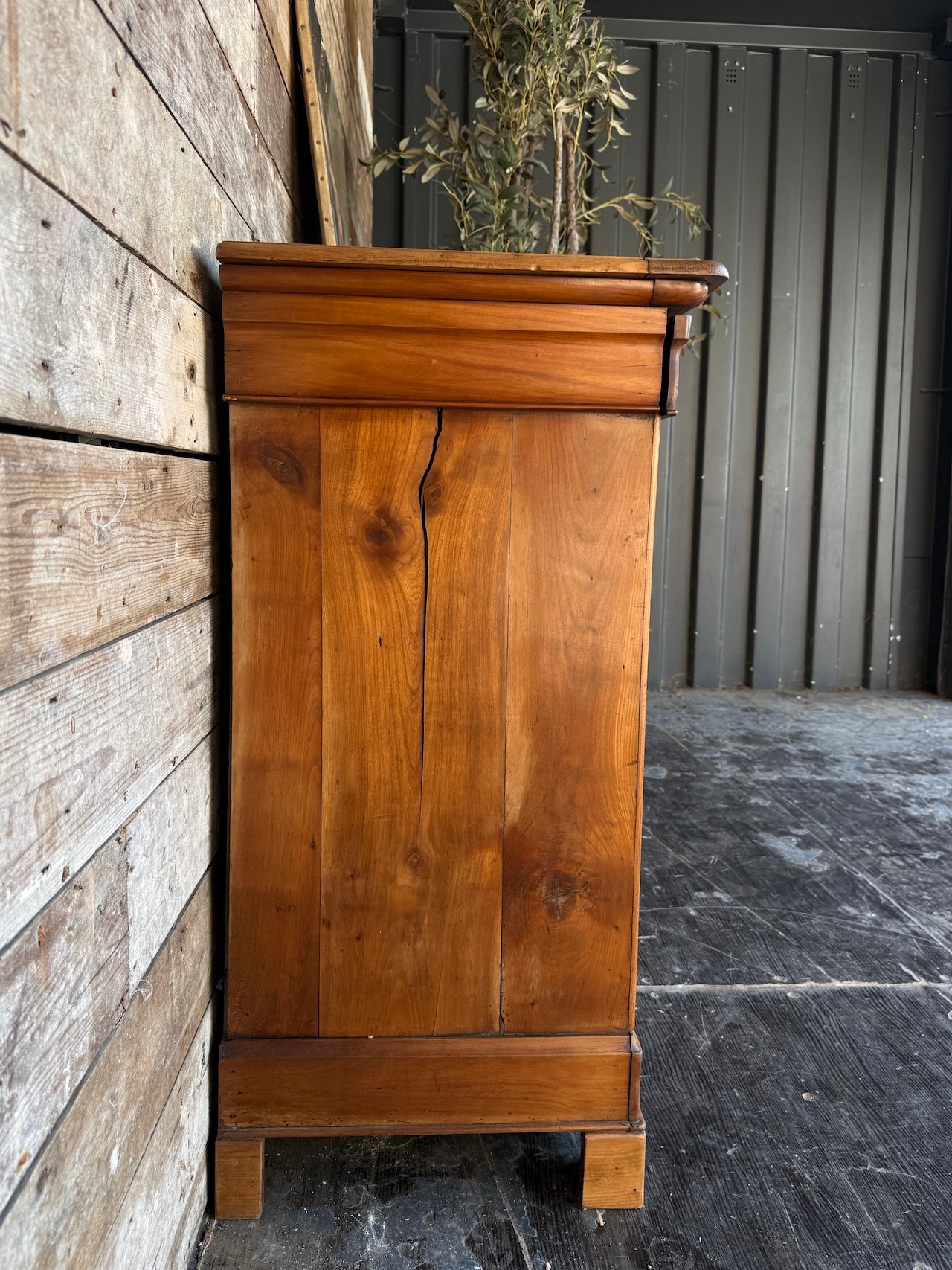Louis Philippe chest of drawers