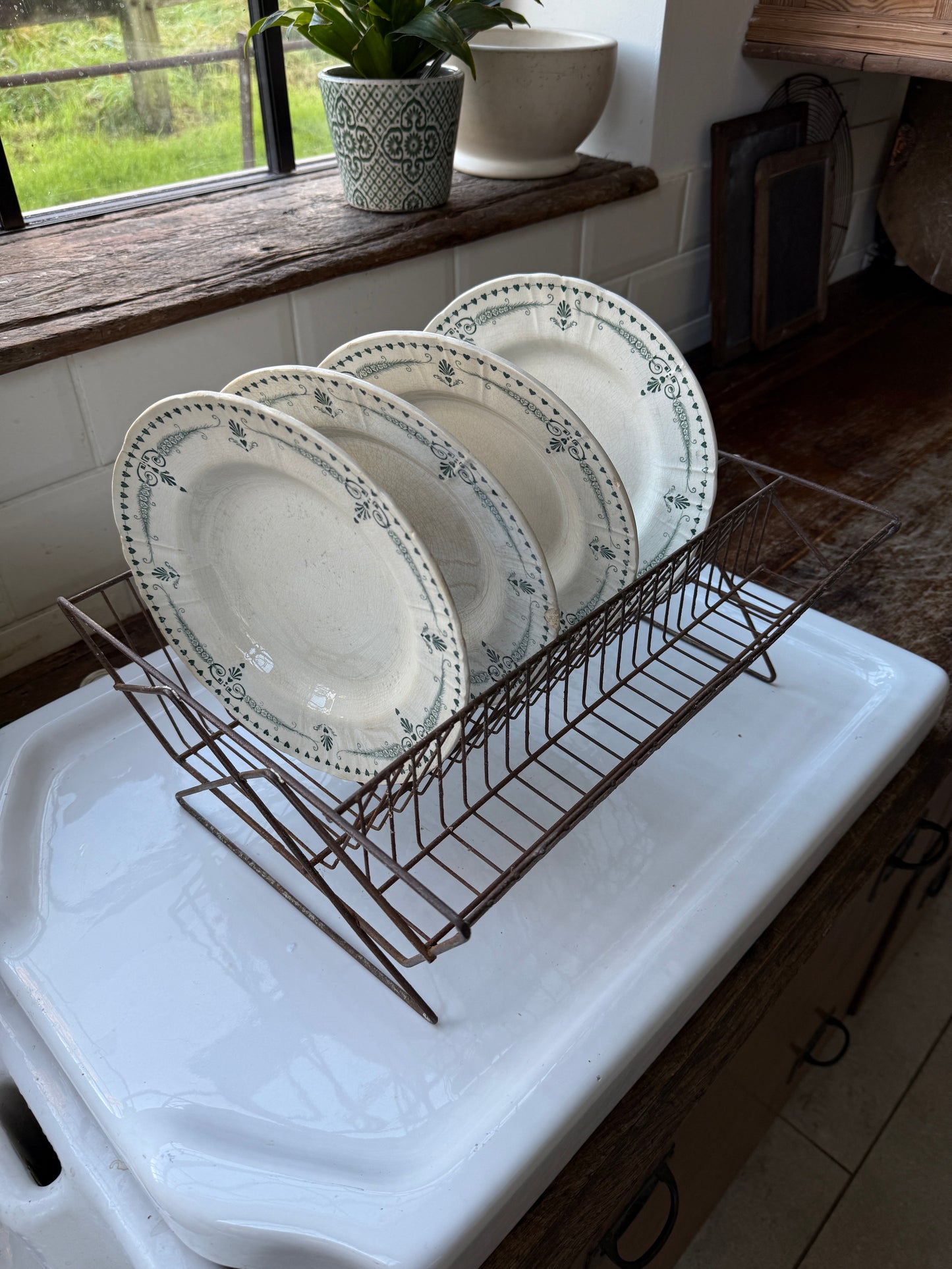 Vintage French dish drainer