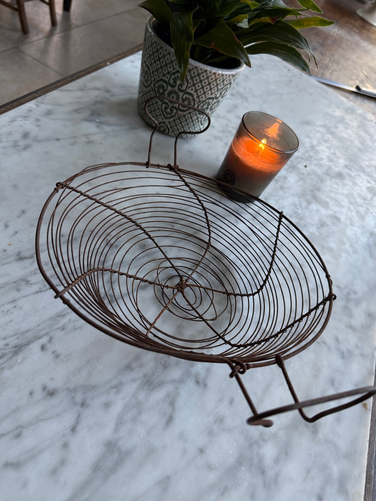 Rare vintage French flat egg basket