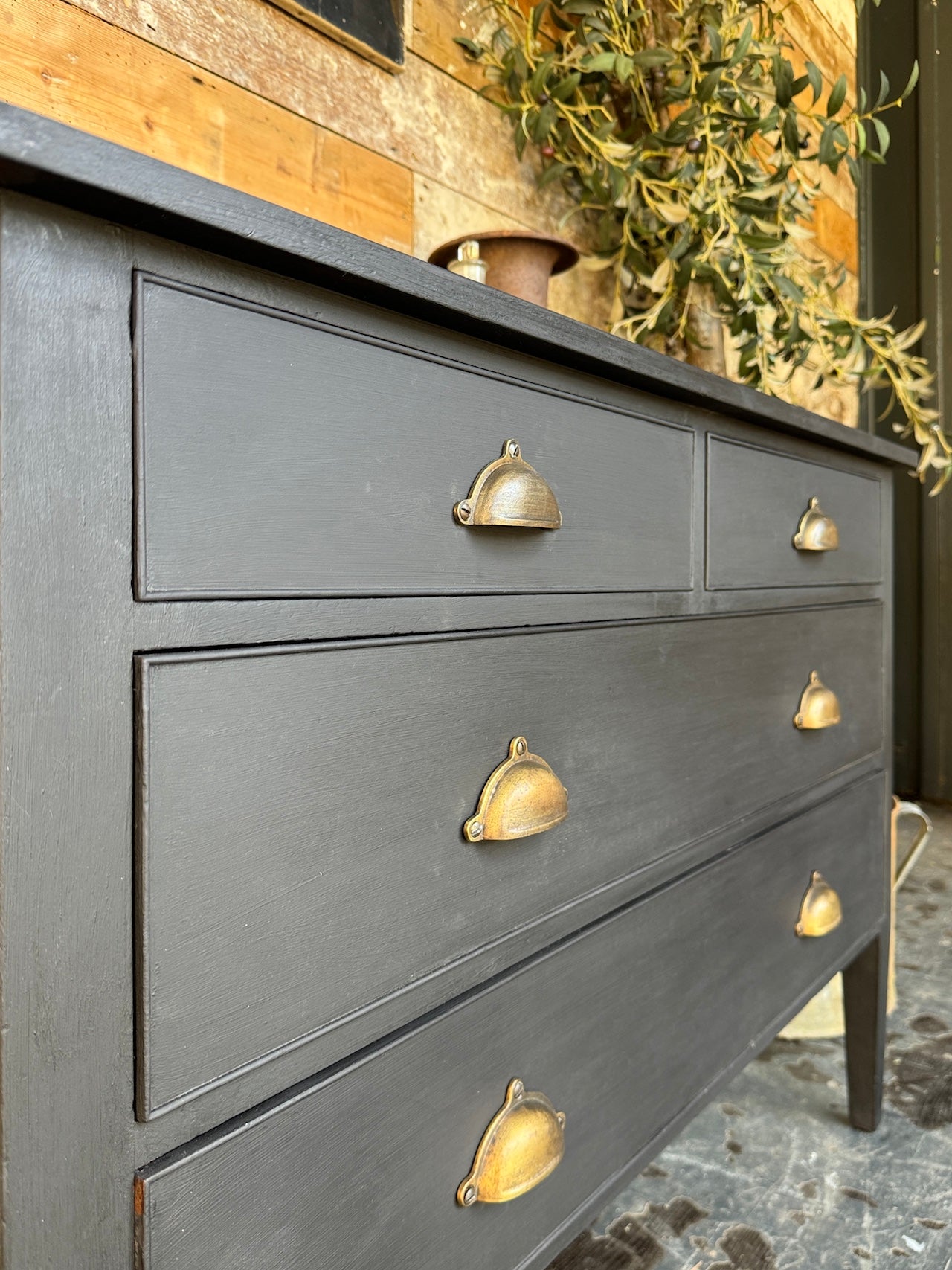 Handsome chest of drawers