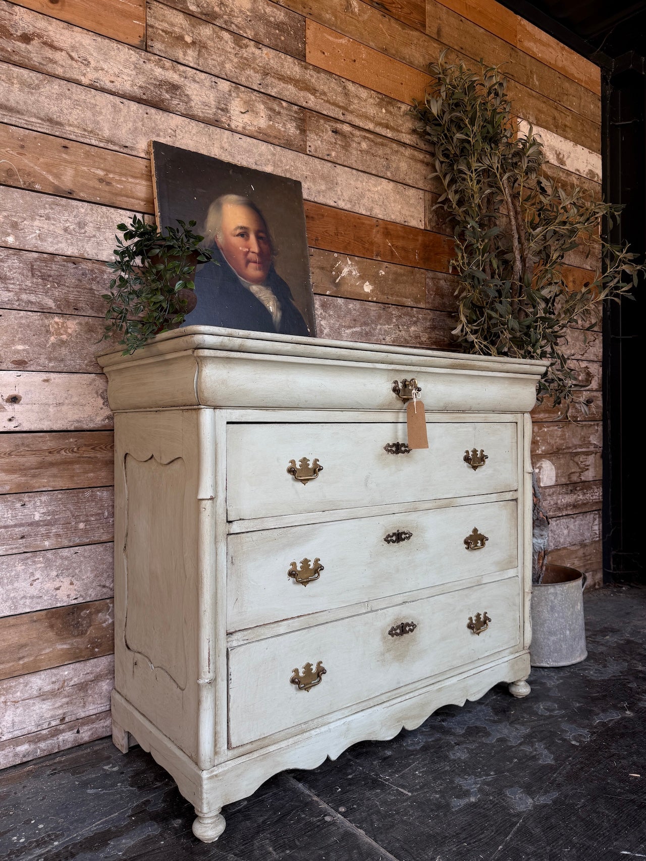 Gorgeous handpainted French chest of drawers