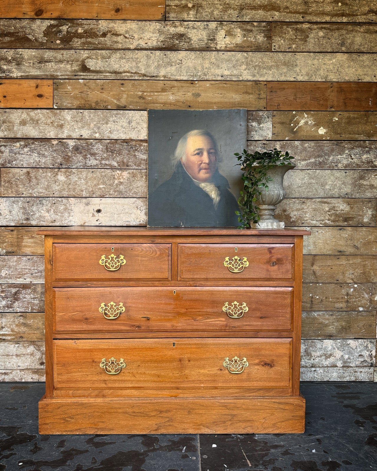 Edwardian walnut chest of drawers