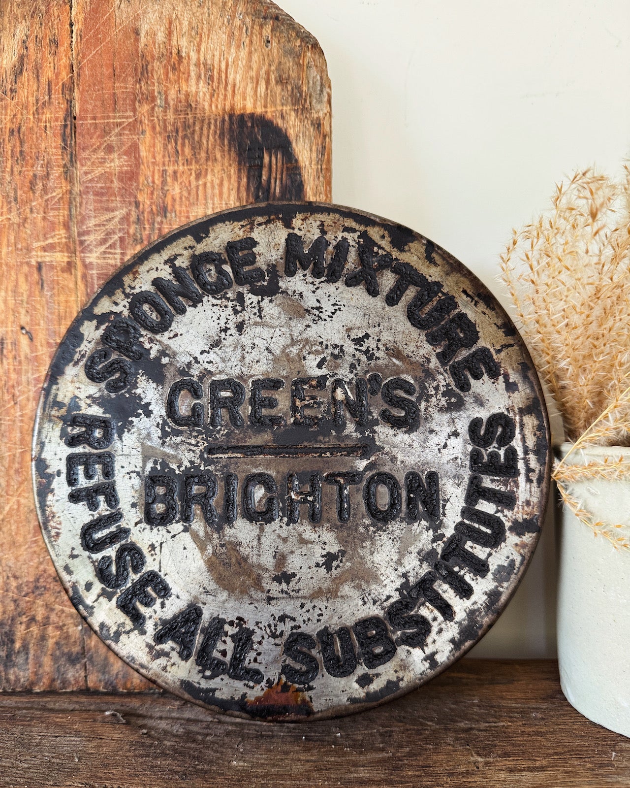 Vintage Greens of Brighton cake tin / mould