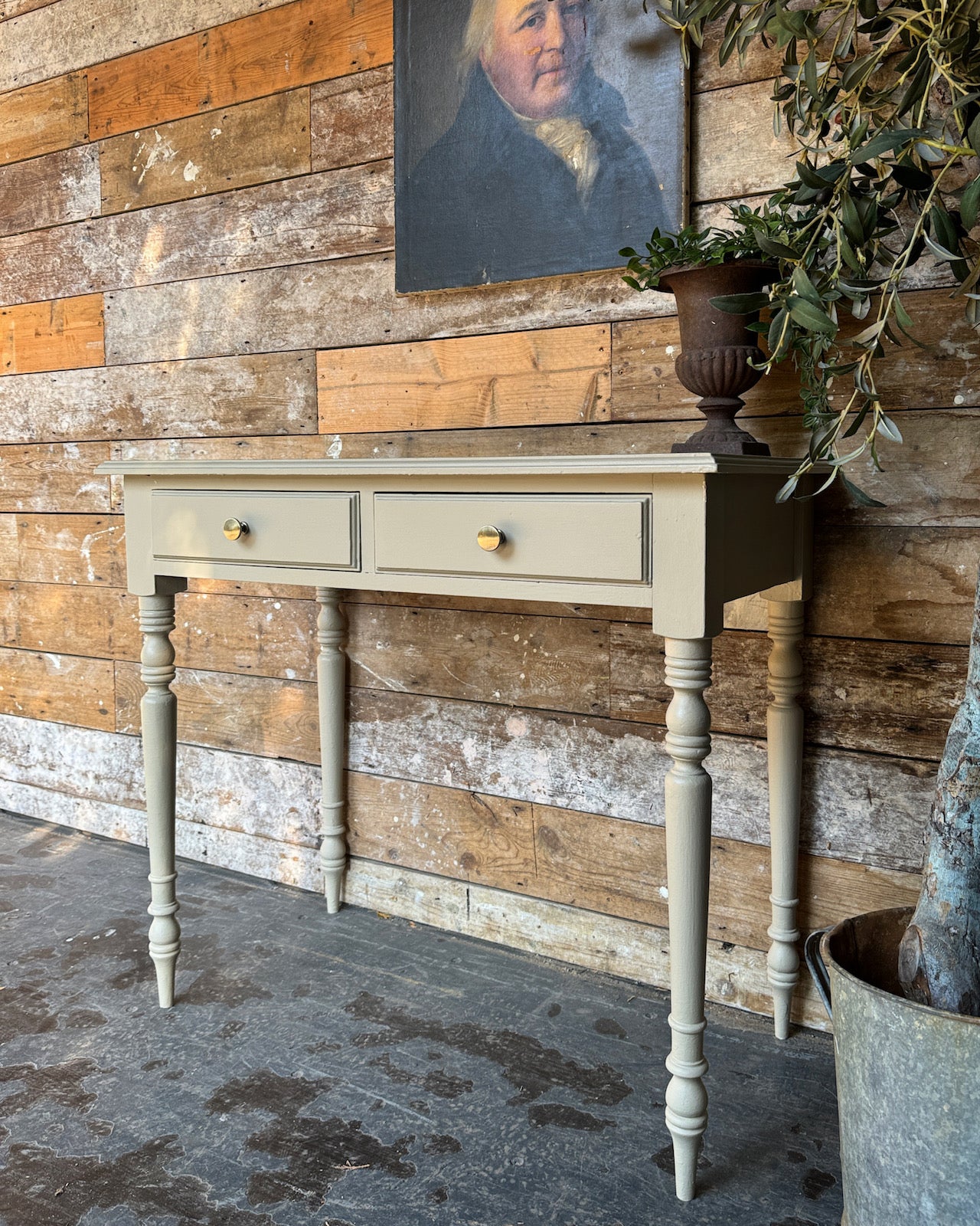 Pretty little Victorian console table / desk