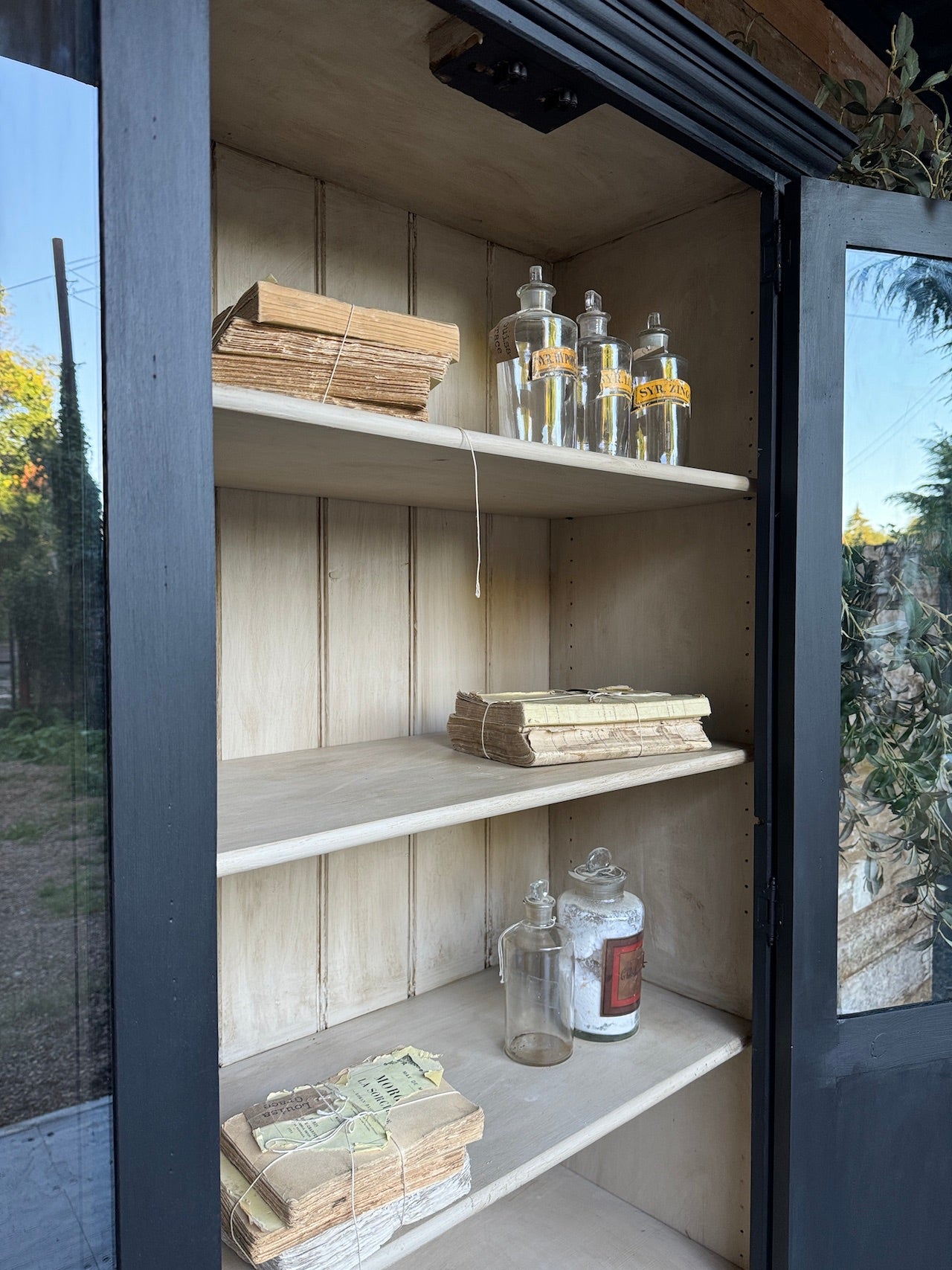 Lovely vintage glazed cupboard