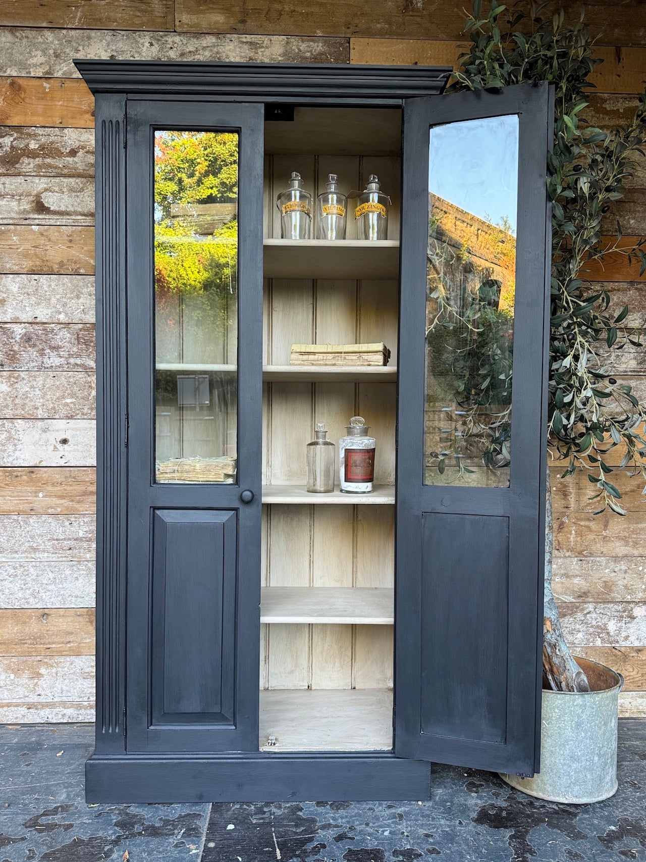 Lovely vintage glazed cupboard