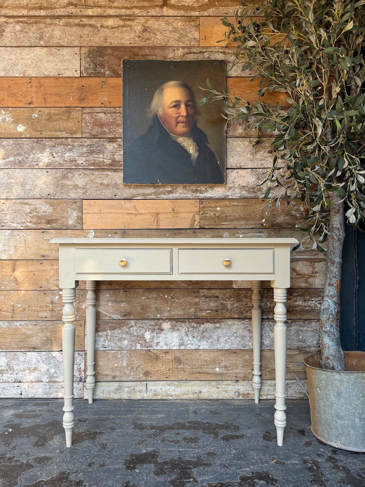 Pretty little Victorian console table / desk