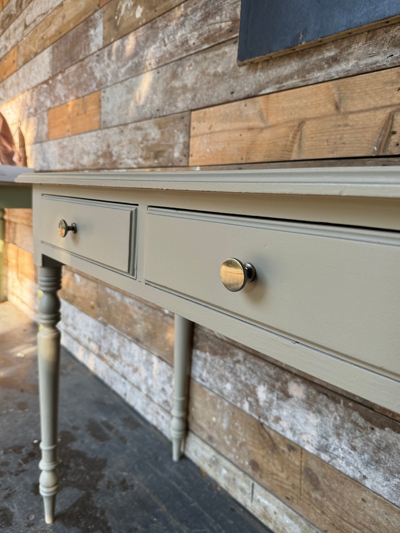 Pretty little Victorian console table / desk