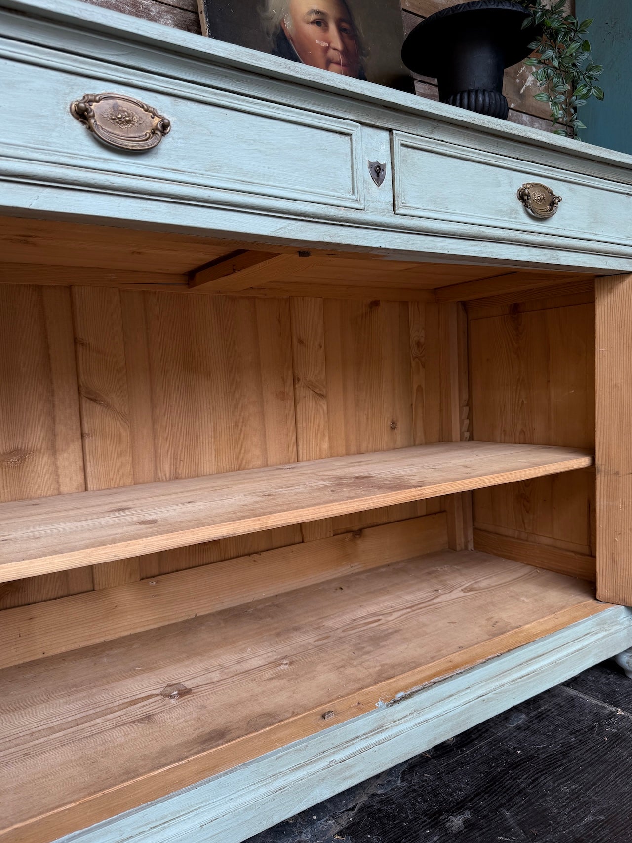 Gorgeous old French sideboard / cupboard