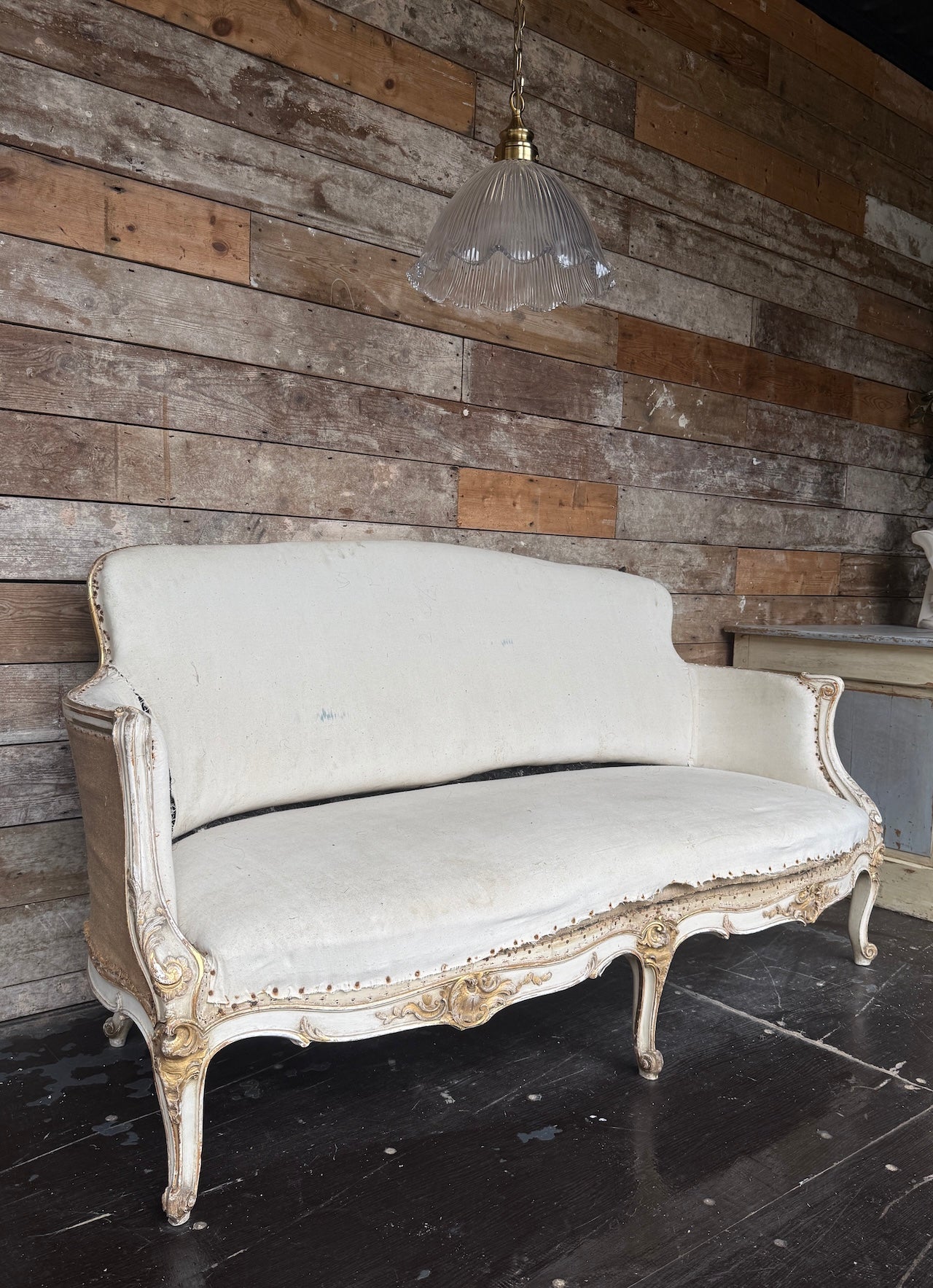 Antique French canapé sofa