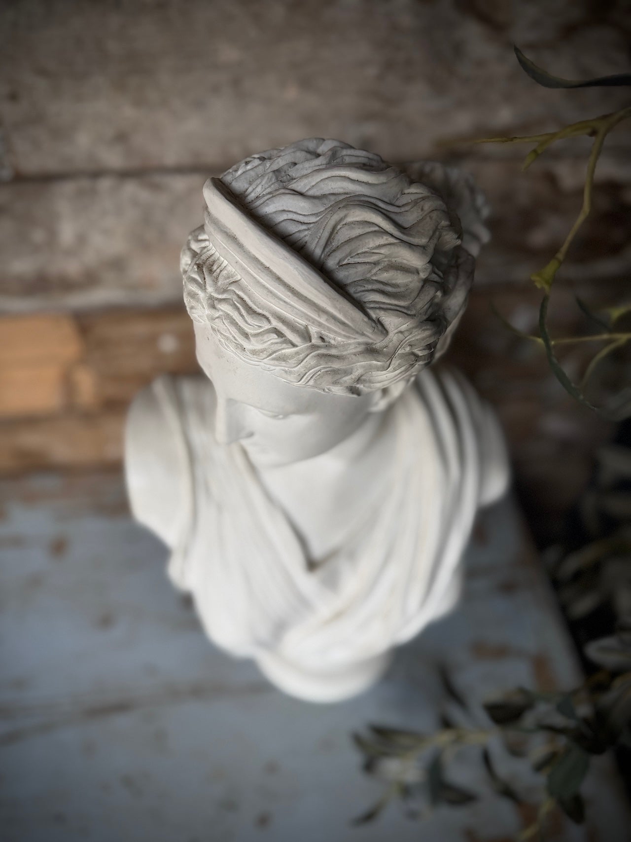 Composition 'Diana' bust