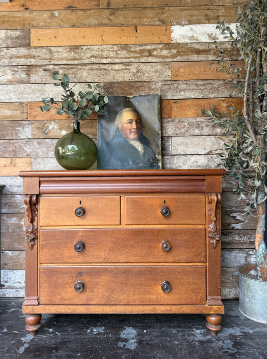 Victorian chest of drawers