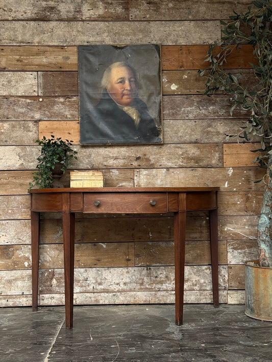 Pretty Georgian demi-lune table