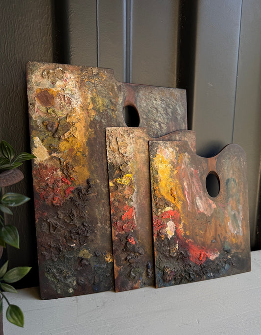 Vintage artists palettes