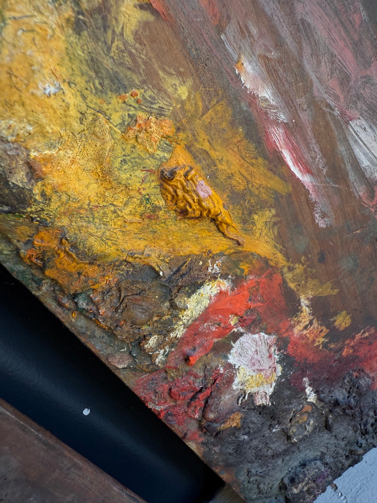 Vintage artists palettes