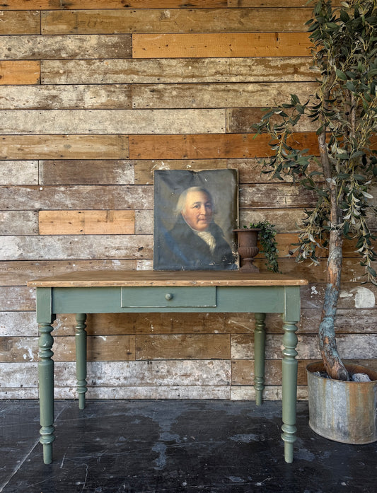 Pretty Belgian table / desk