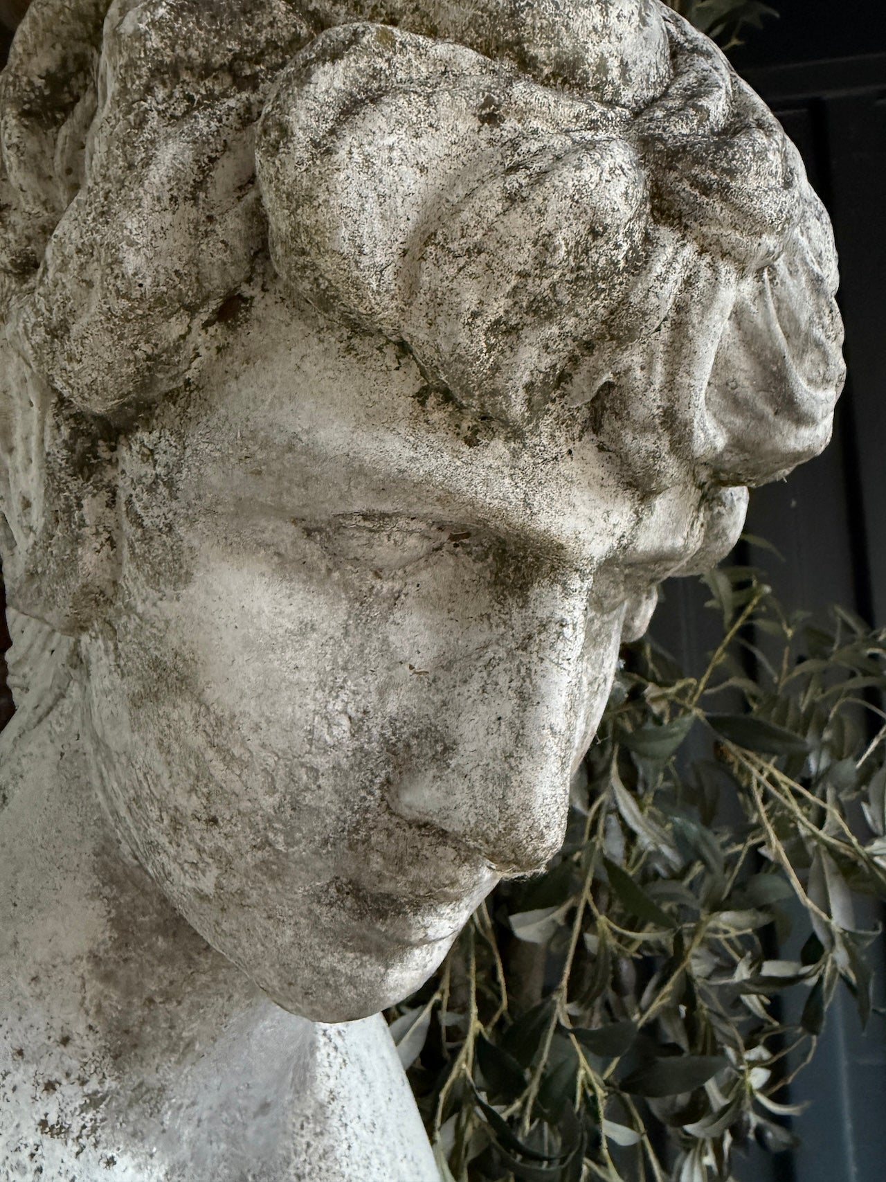 Italian De Latte marble bust