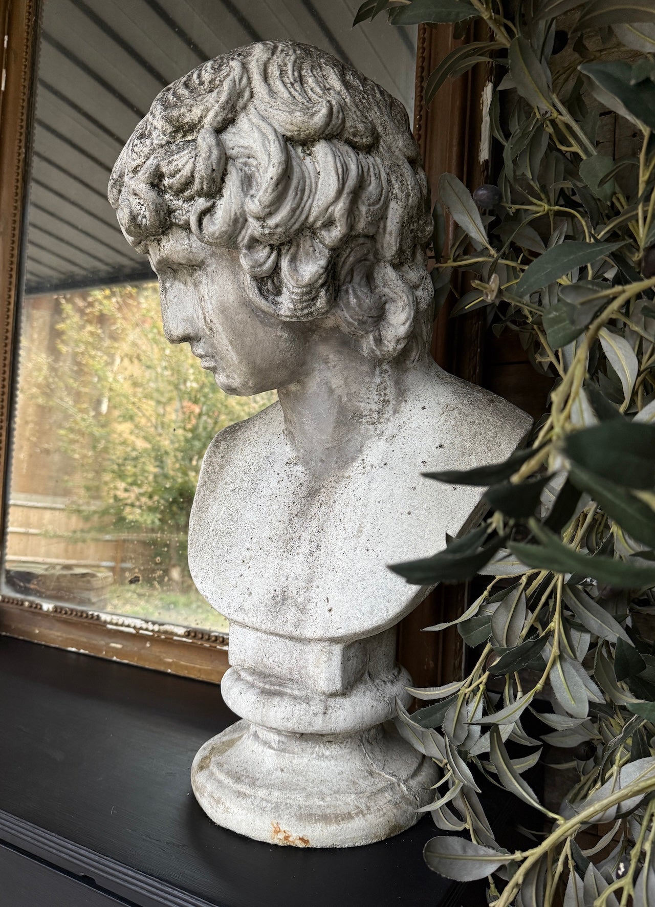 Italian De Latte marble bust