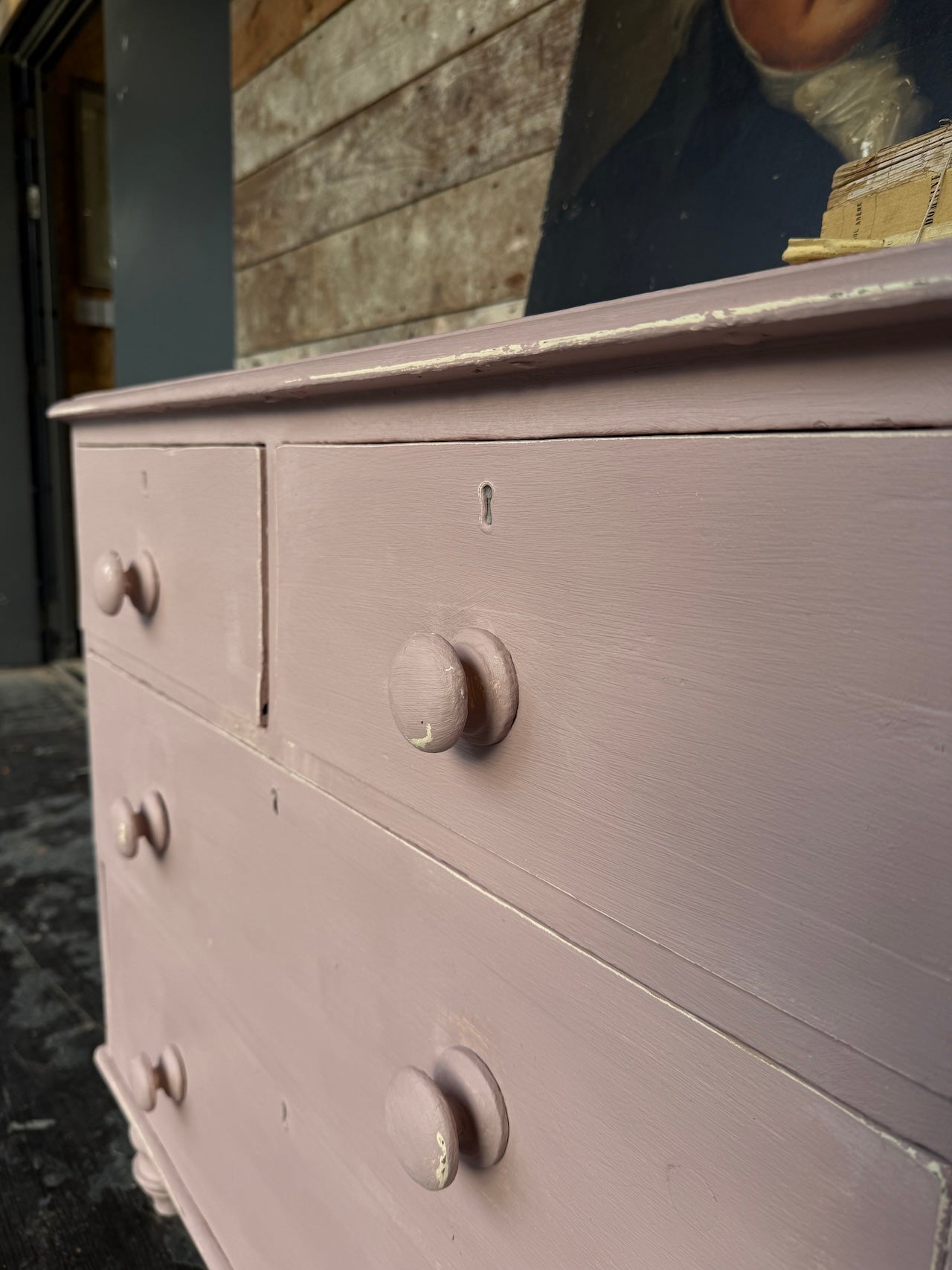 Pretty little Victorian chest of drawers