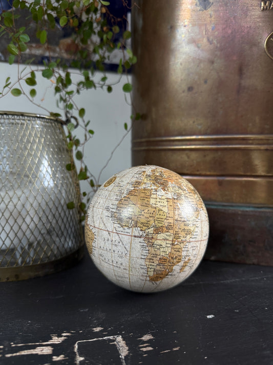 Small globe decoration - browns