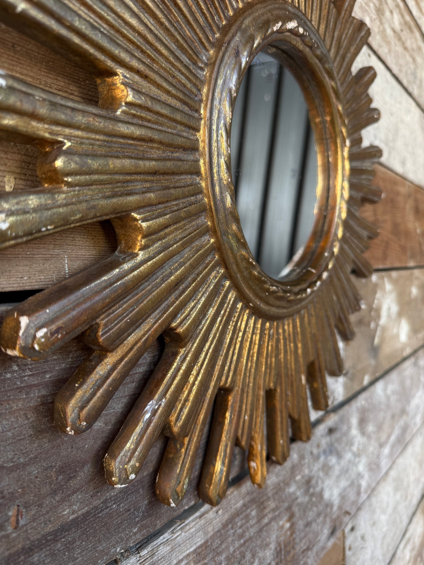 Gilt starburst mirror