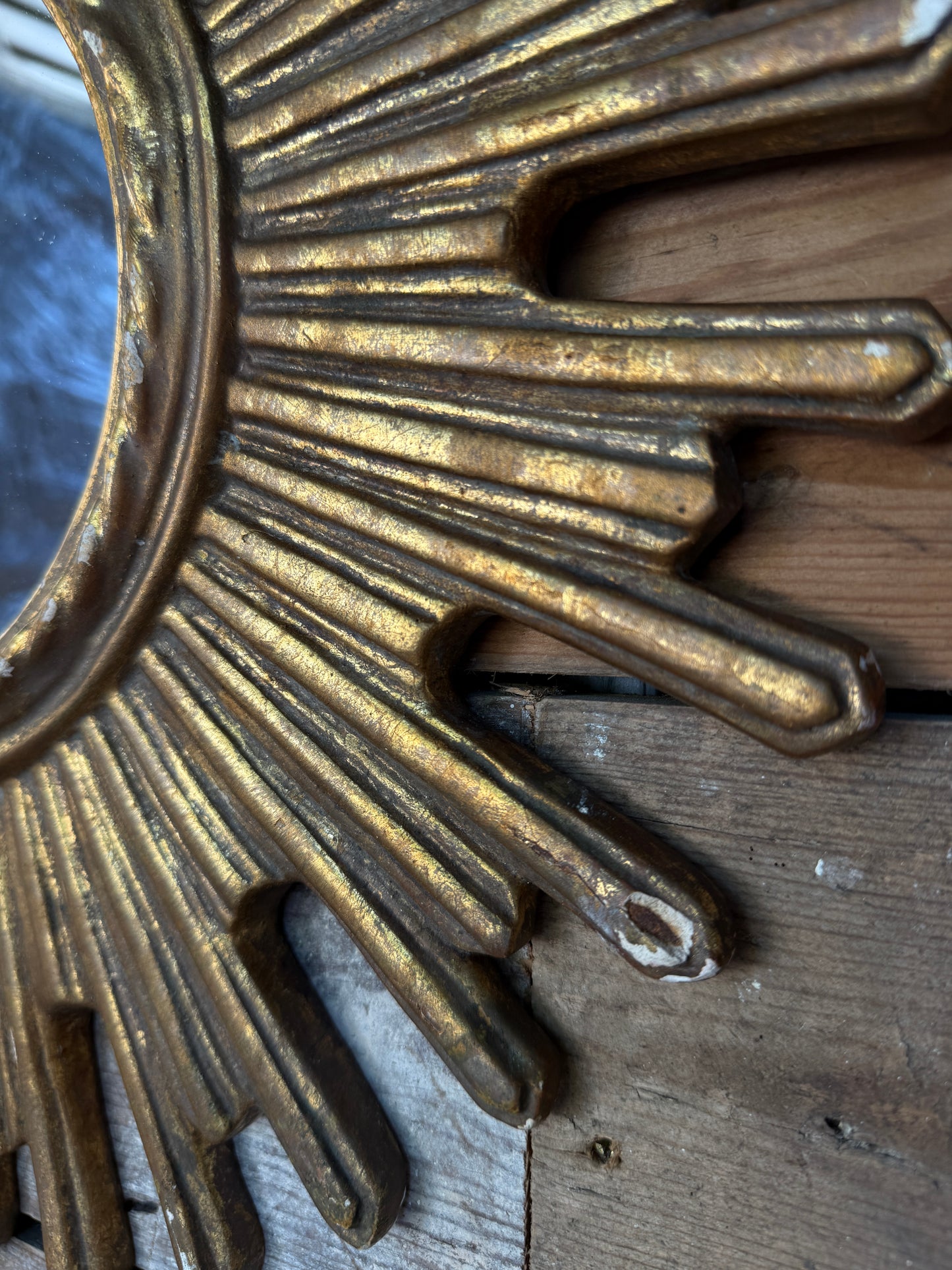 Gilt starburst mirror