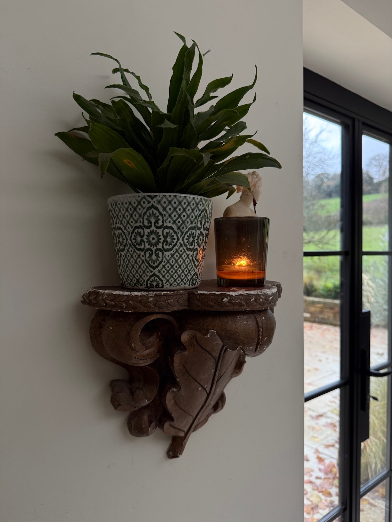 Stunning antique plaster corbel / shelf