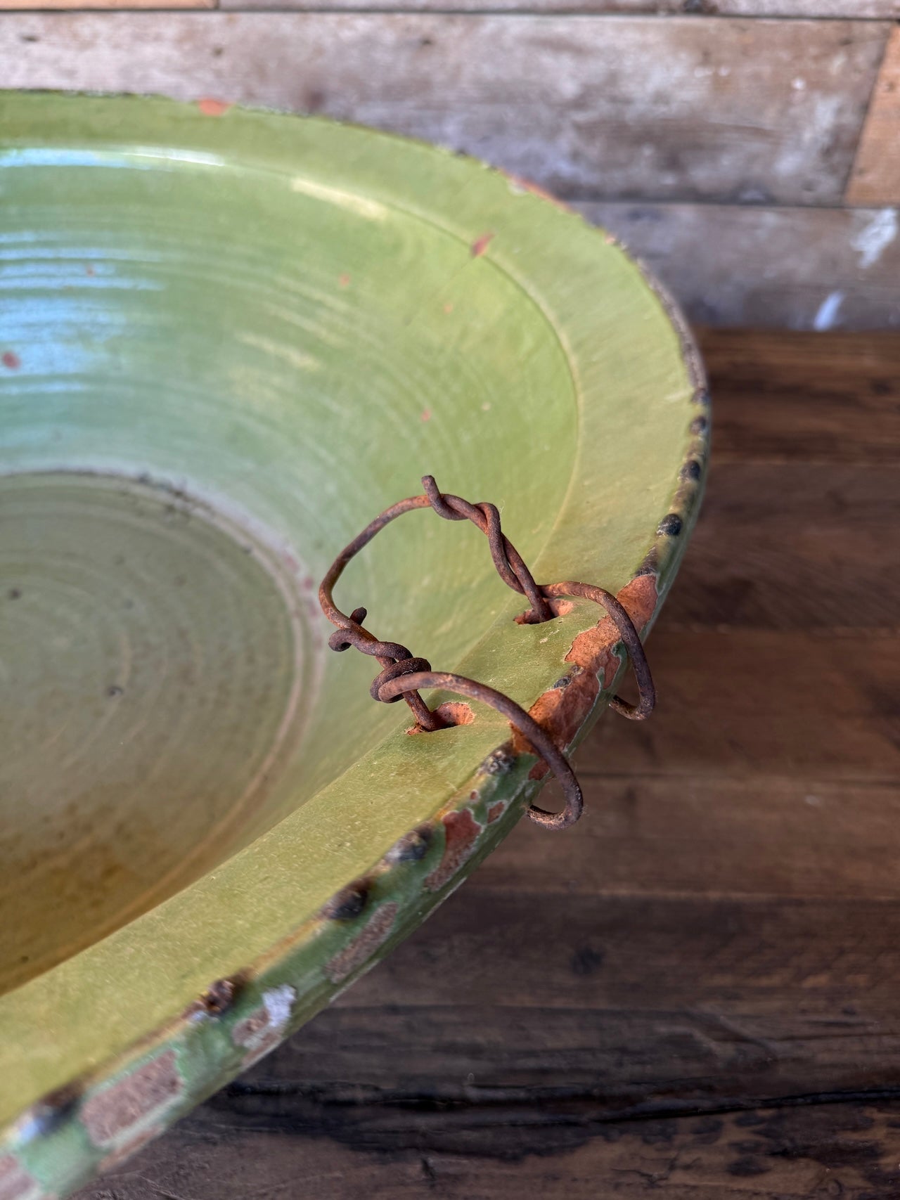 Large Spanish 1930's Lebrillo bowl