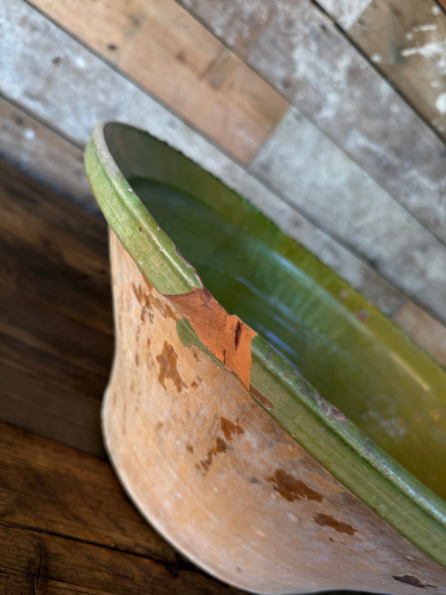 Medium Spanish 1930's Lebrillo bowl