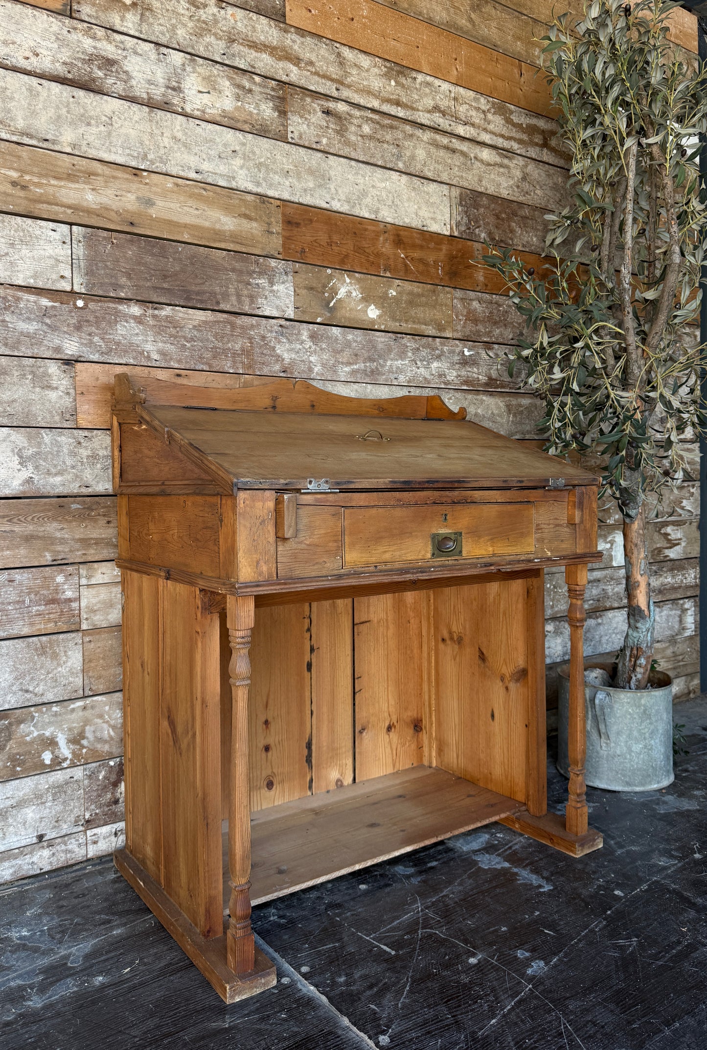 Victorian pine clerk's desk
