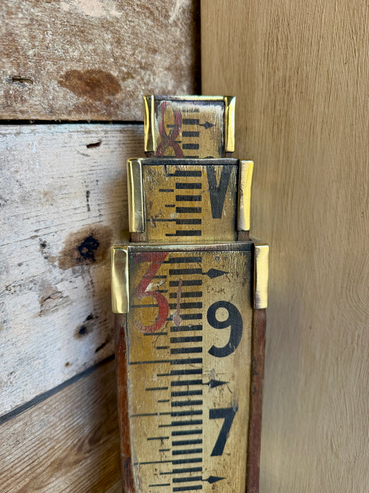 Vintage telescopic surveyors measure