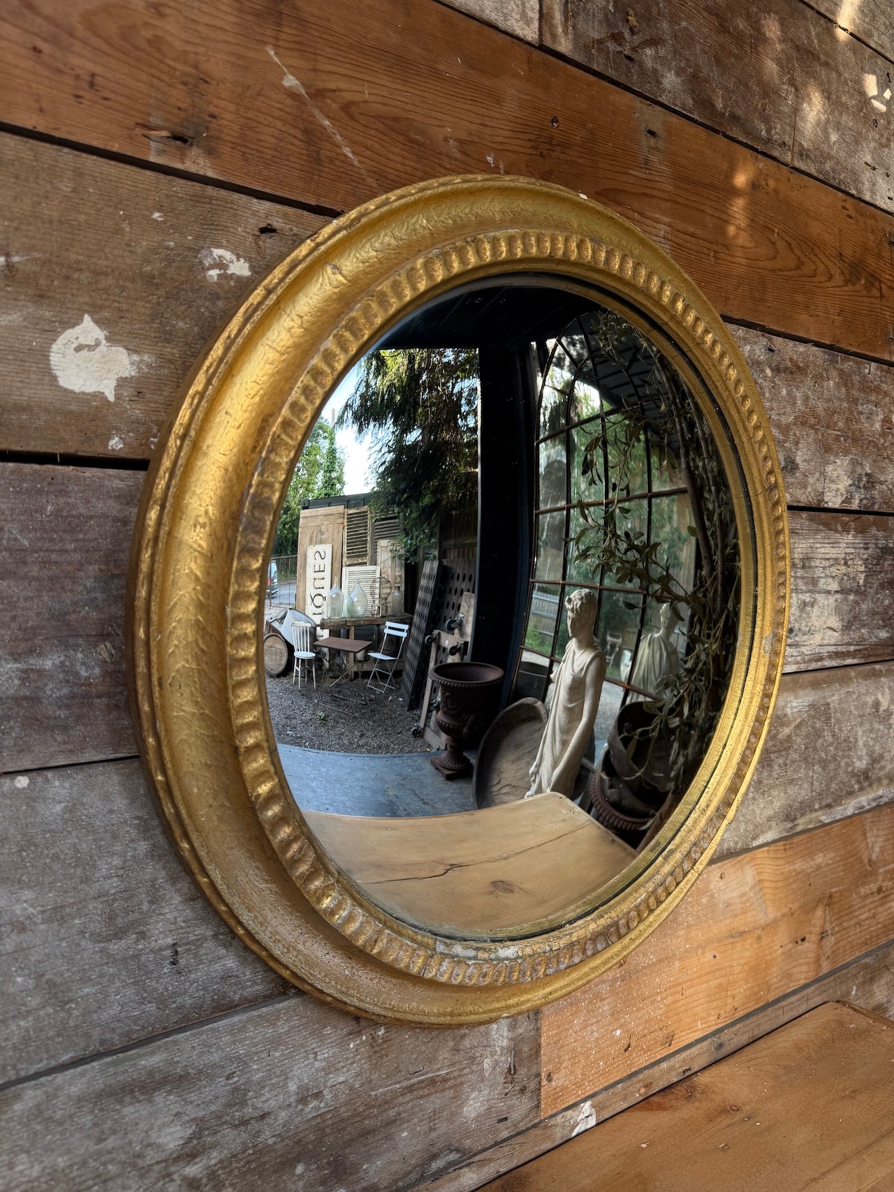 French convex mirror