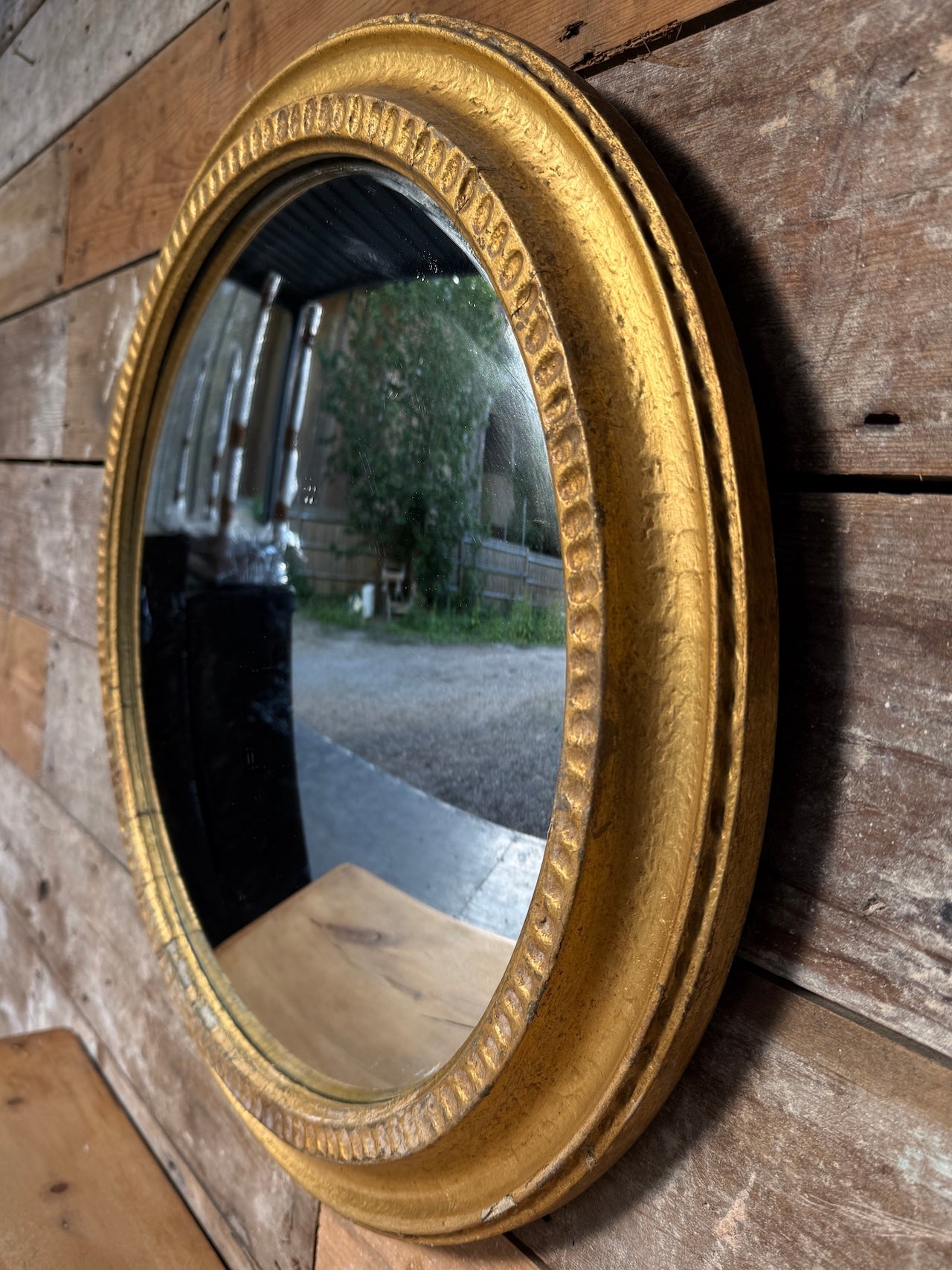 French convex mirror