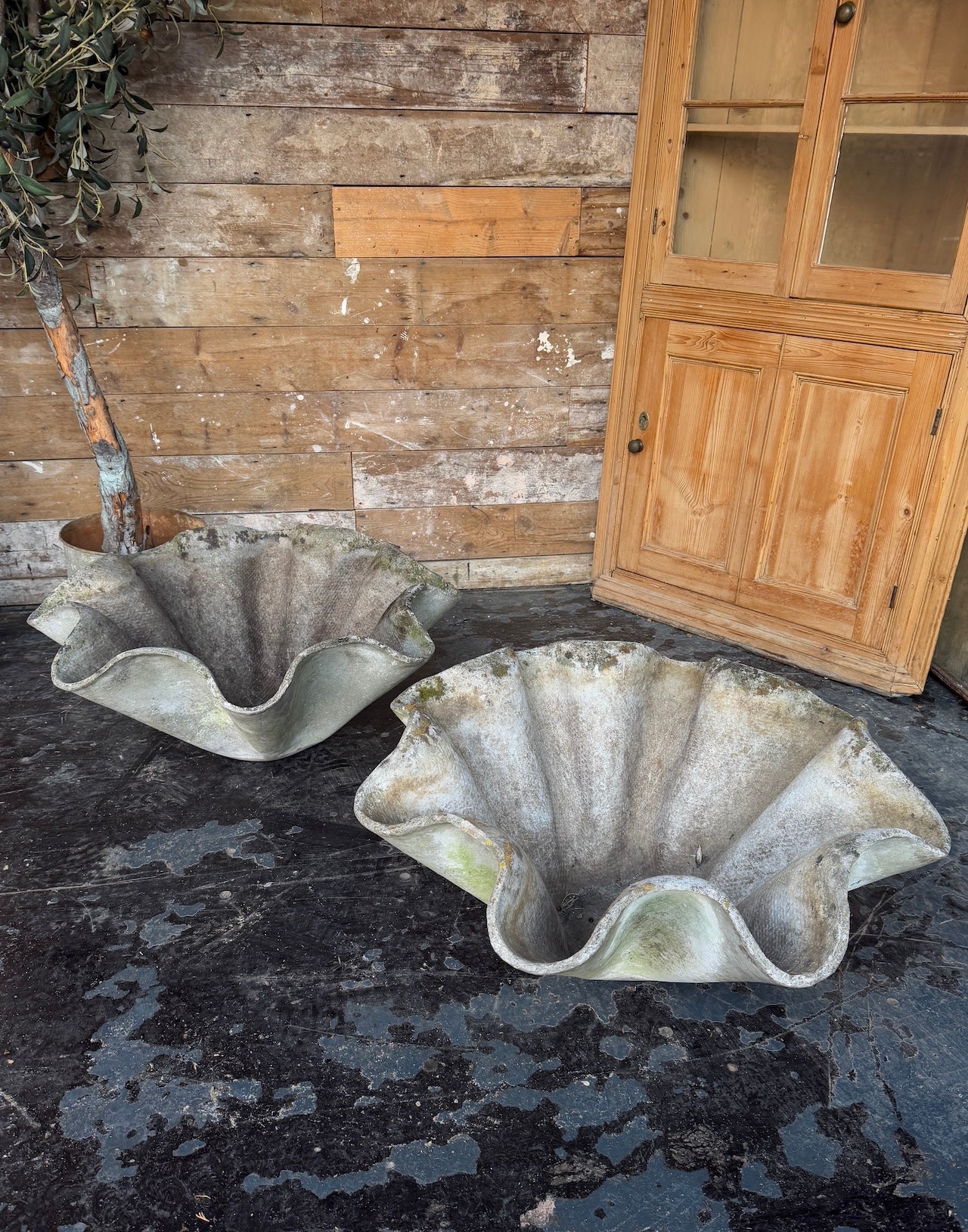 Stunning pair of Willy Guhl Handkerchief Planters