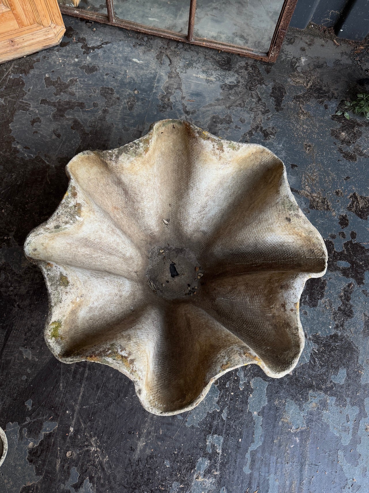 Stunning pair of Willy Guhl Handkerchief Planters