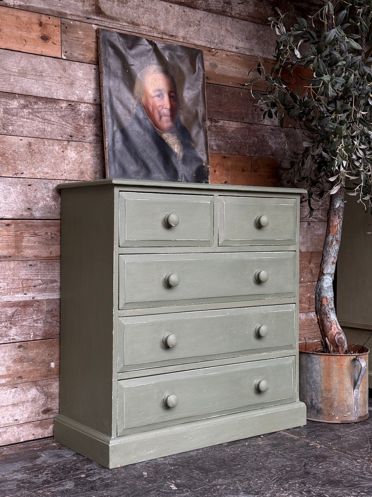 Rustic vintage pine chest of drawers